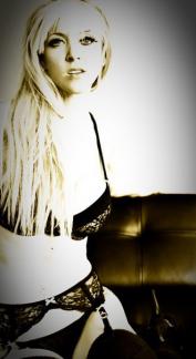 Jess Jadan-Independent-Blonde-Upscale La, Las Vegas call girl, Outcall Las Vegas Escort Service